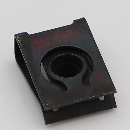 1 x Tuerca de presión M5 NUT8415 grosor de ajuste 0.5 con 4 Acero cincado negro