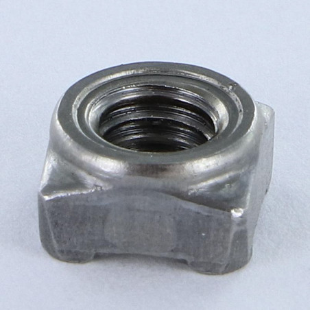 1 x Tuerca cuadrada para soldar M12 19X19X9.5 Acero bruto