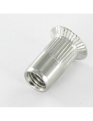 1 x Tuerca remachable cabeza fresada/testa...