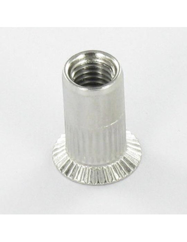 1 x Tuerca remachable cabeza fresada/testa...