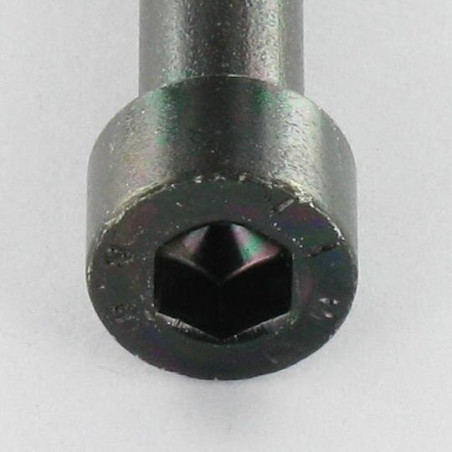 1 x Tornillo metales CHC BTR M7X40 roscado en 26 clase 10.9 paso de 100 Acero cincado negro